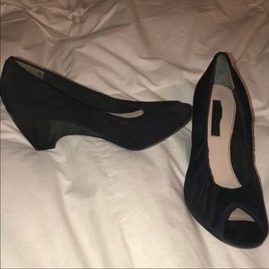 Bandolino Black Wedges
